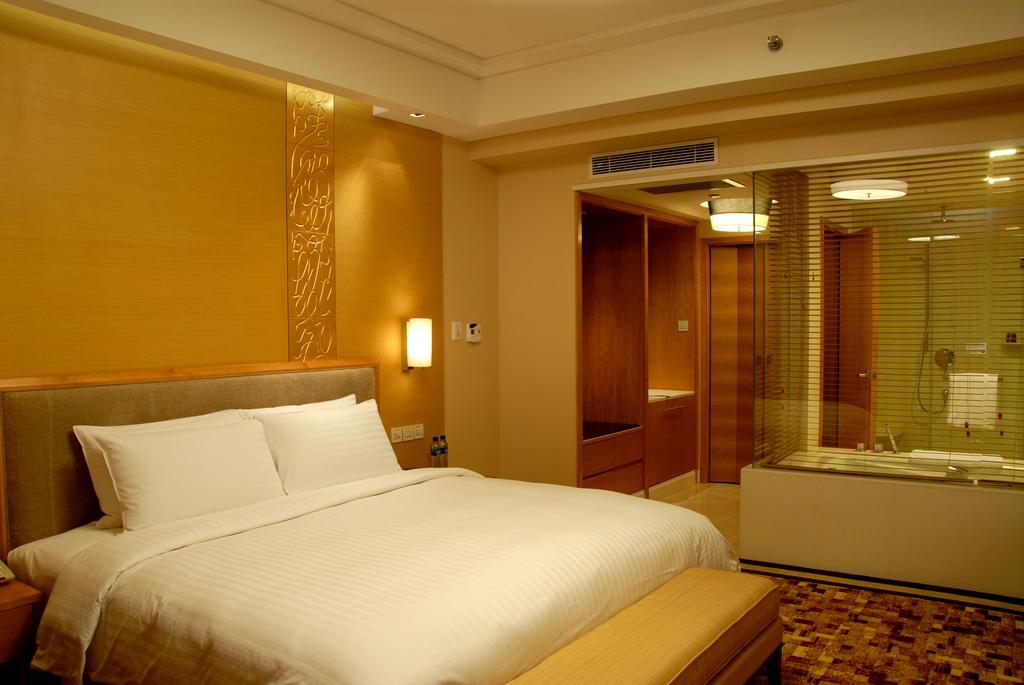 Crowne Plaza Hotel Dandong Habitación foto