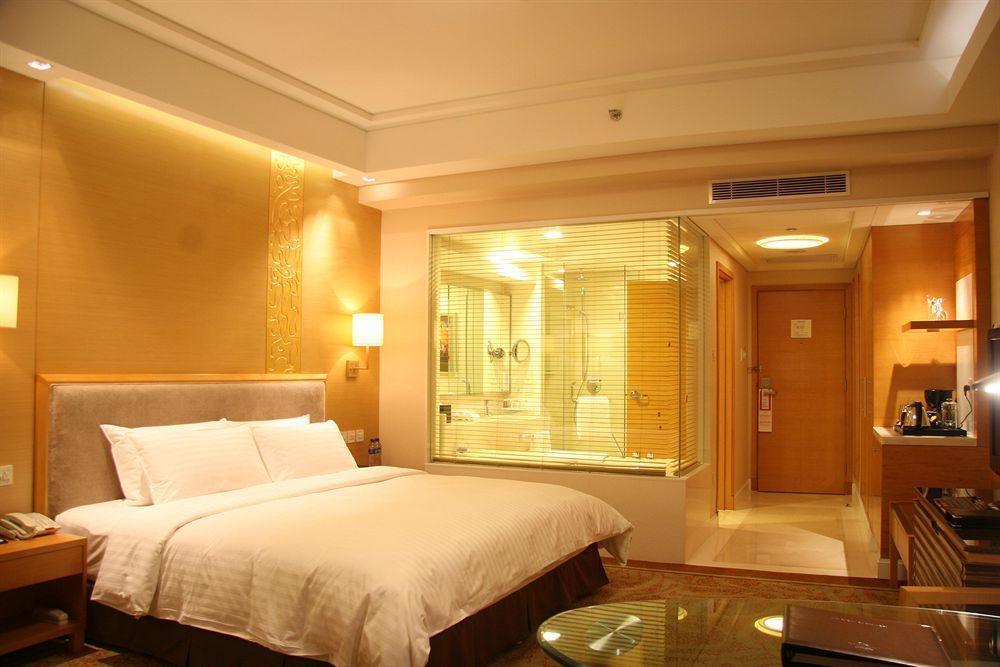 Crowne Plaza Hotel Dandong Habitación foto